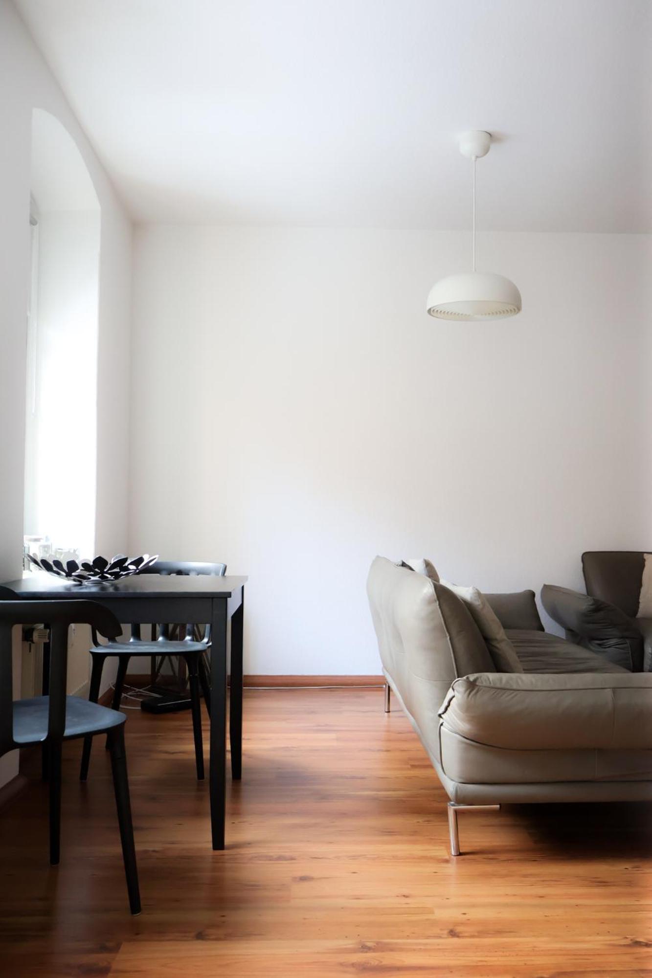 Alexxanders Apartments & Studios Кемниц Стая снимка