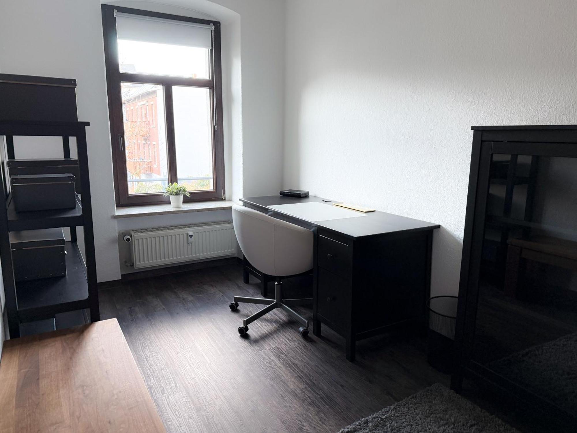 Alexxanders Apartments & Studios Кемниц Стая снимка
