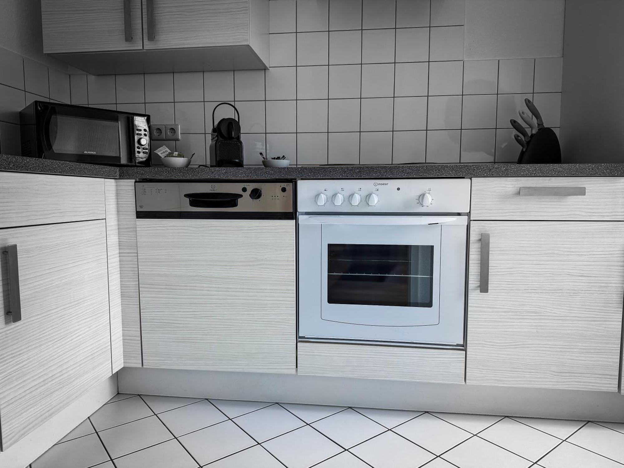 Alexxanders Apartments & Studios Кемниц Стая снимка